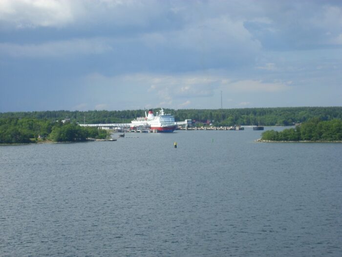 MS Rosella, Viking Line, Åland