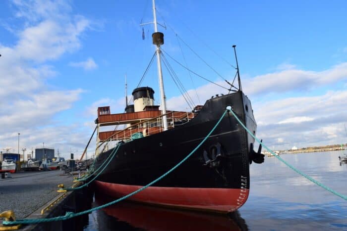 Suur Tõll, Tallinn, Estonia, Russian Ice Breaker