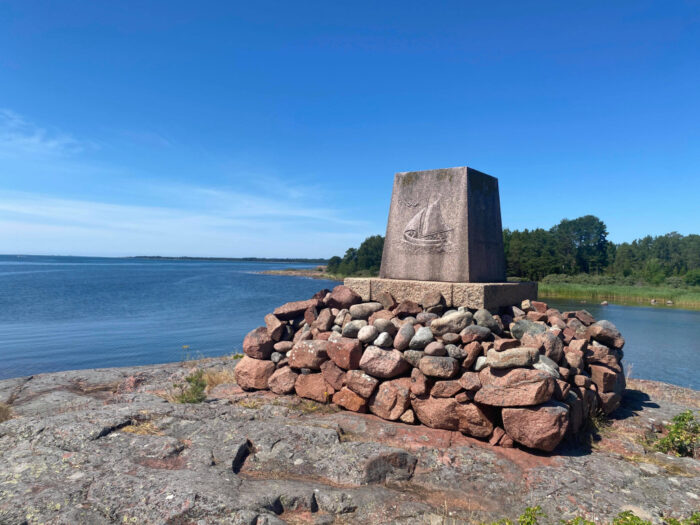 Mail Route Monument, Eckerö, Åland Islands, Postrote