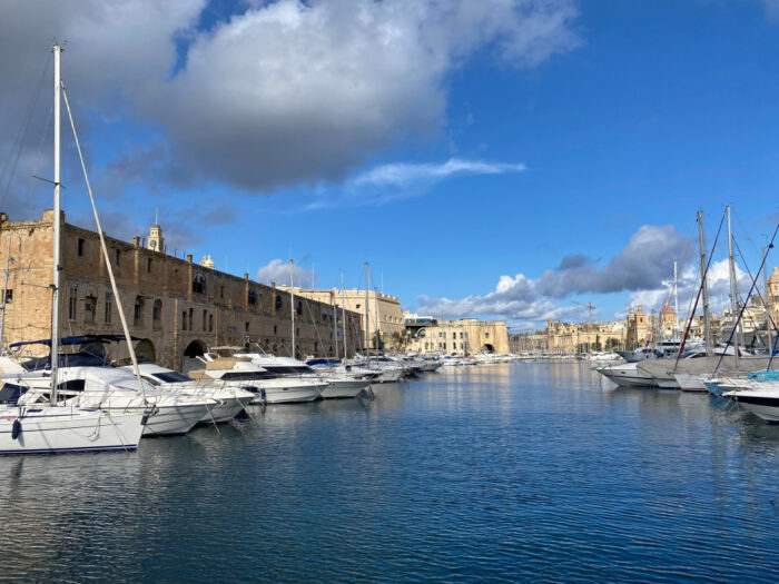 Hike from Marsaskala to Senglea, Malta, Three Cities, Isla