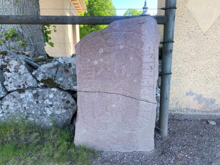 Ludgo, Södermanland, Sweden, Runsten, Runestone