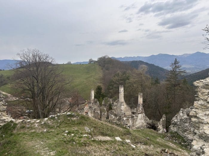 Hrad Sklabiňa, Slovakia